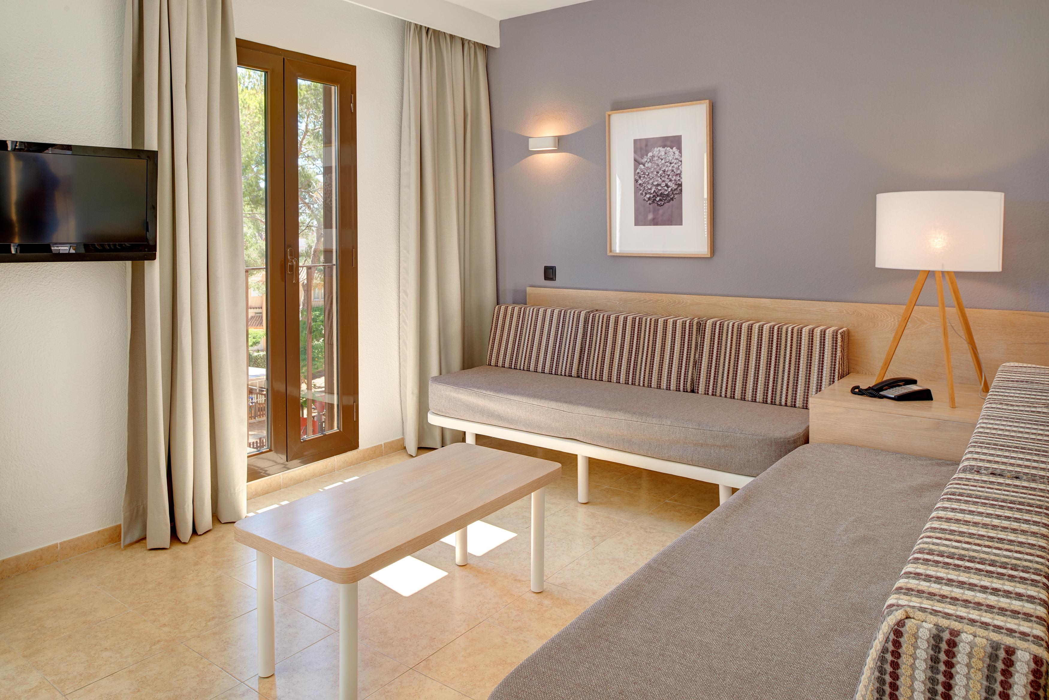 Hotel apartamentowy Protur Floriana 3* Sup Cala Bona (Mallorca)